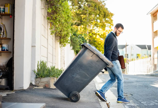 Attic Cleanout Services in Ainaloa, HI